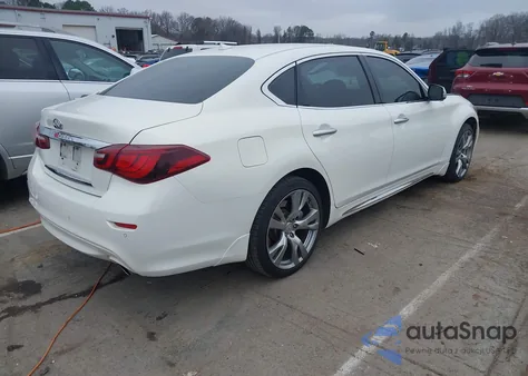 2015 Infiniti Q70L 3.7X z USA, uszkodzony, nr VIN JN1BY1PR2FM830916